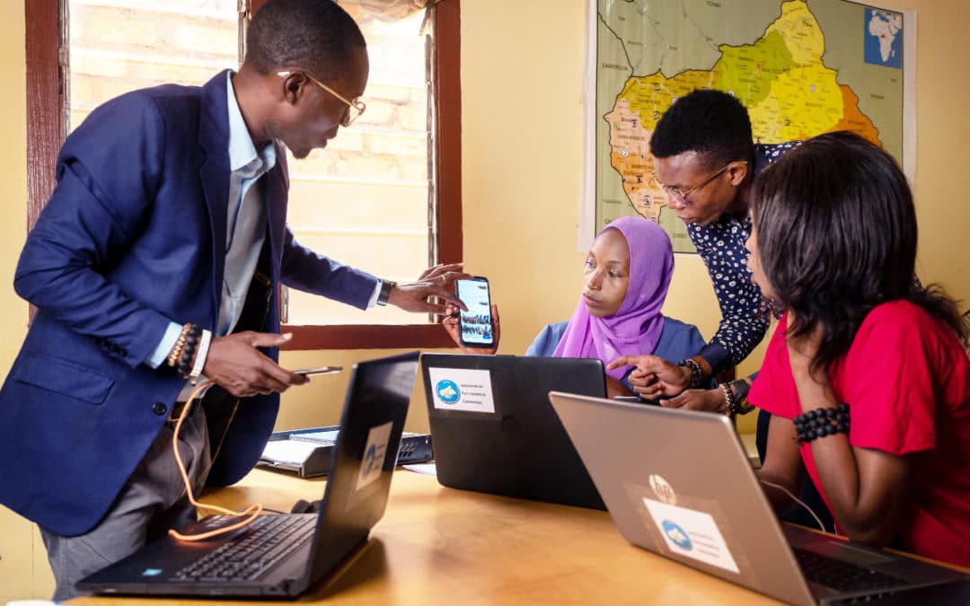 DÉSINFOX AFRIQUE Appel à candidatures pour la sélection de 10 journalistes fact-checkers au Sénégal, au Cameroun et en Centrafrique